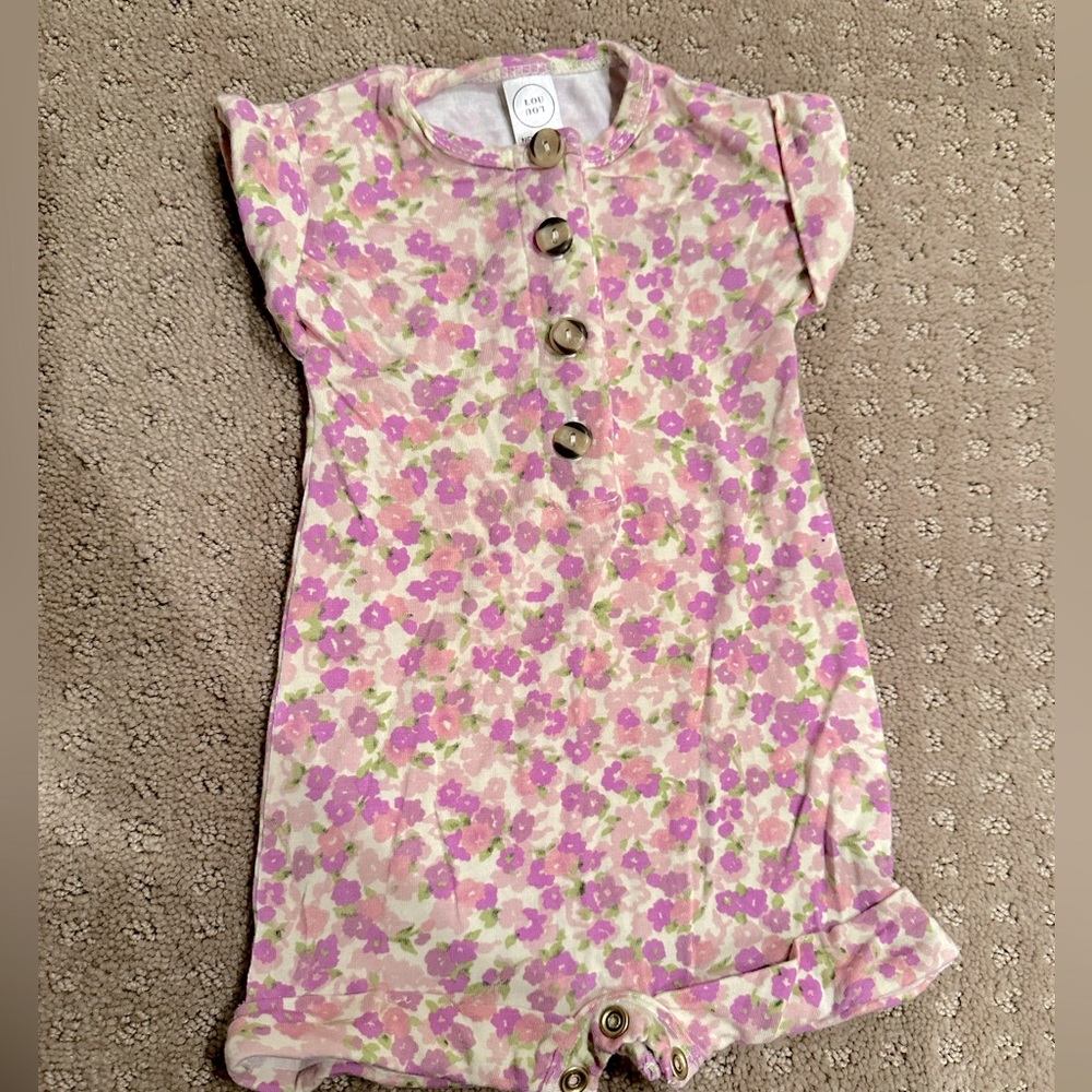 Lou Lou & Company Daphne Romper Size Newborn